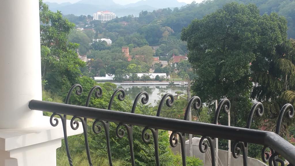 36 Bed & Breakfast Kandy Zewnętrze zdjęcie